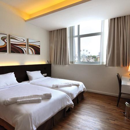Mio Boutique Hotel Малакка Экстерьер фото